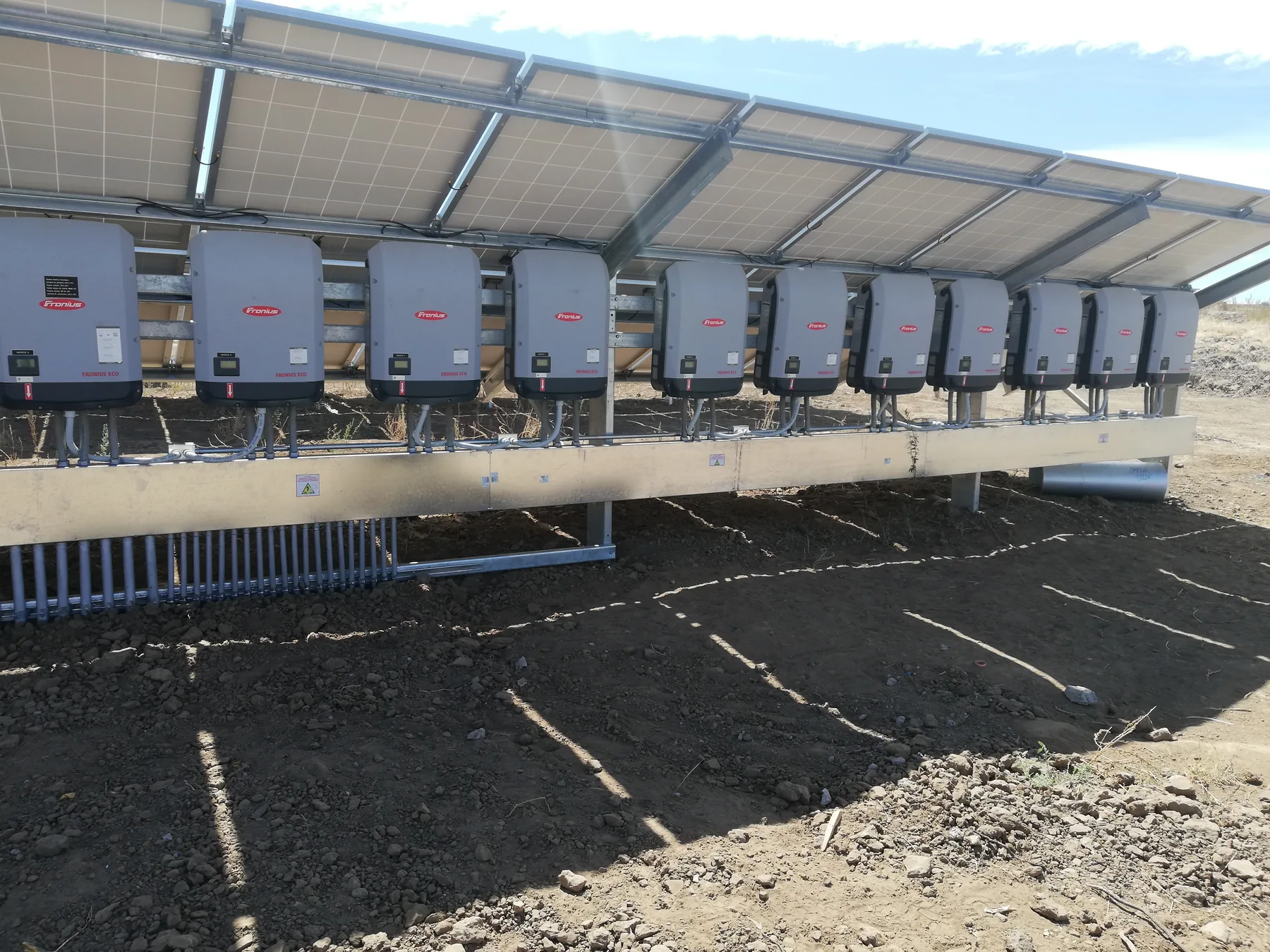 Sistema fotovoltaico con inversores Fronius